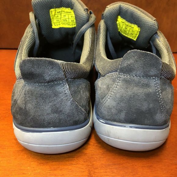 Rare Hanson Size US 11 Men's Low Top Suede Shoes - Picture 2 of 8